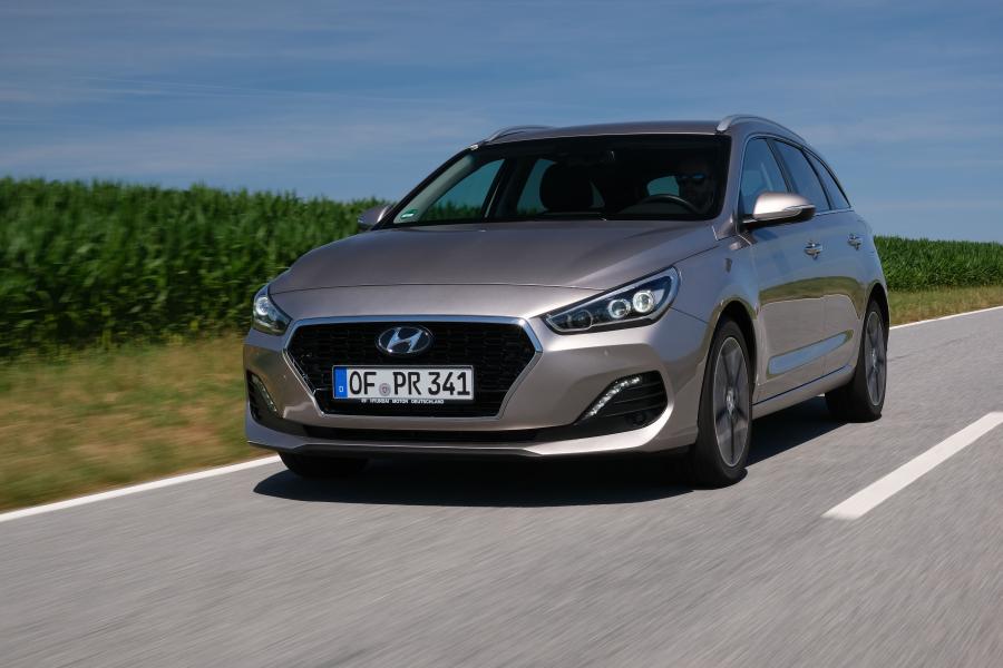  Hyundai i30 Wagon (PD) 2018 года  (WW) (фото 14 из 29)